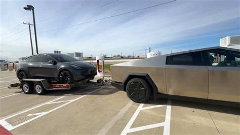 Tesla Cybertruck Tows Model Y With Silverado Efficiency In A 5000 Pound