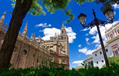 Spain Travel Guide Ultimate Travel And Holiday Guide For 2022