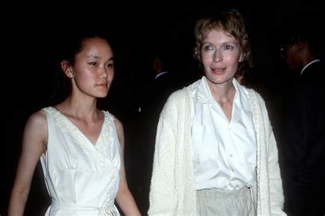 Mia Farrow Found Nude Photos Of Soon Yi At Woody Allens Home