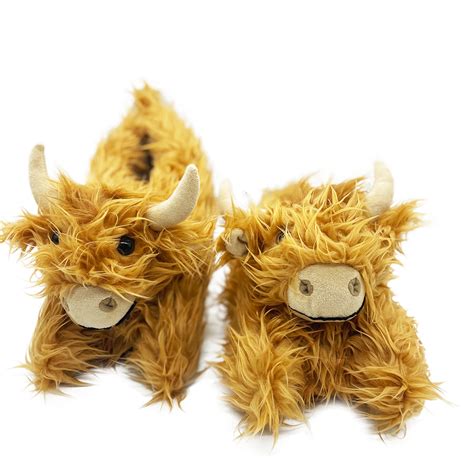 Wholesale Highland Cow Fully Enclosed Cow Shaped Plush Slippers