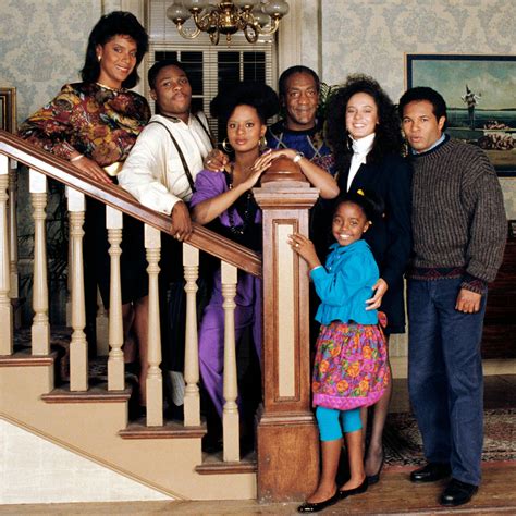 Actors Defend Cosby Show Alum Geoffrey Owens After Hes Photographed