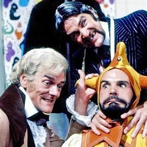 14 1980s Comedy Shows That Were Guaranteed To Make You Laugh