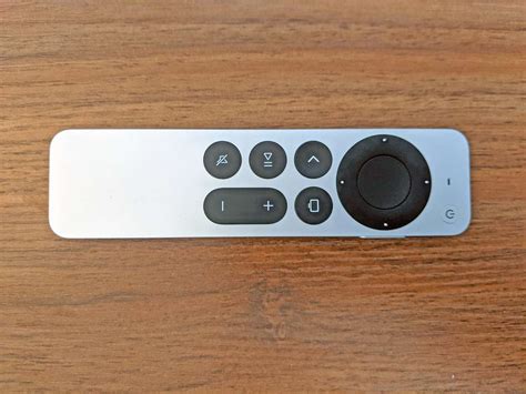How To Use The Redesigned Apple Tv K Siri Remote