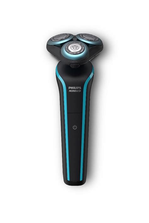 Philips Norelco Aquatouch Rechargeable Wet And Dry Shaver With Click On Precision Trimmer S5767
