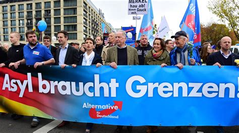 Demos in Berlin: AfD forderte Merkels Rücktritt - B.Z. – Die Stimme Berlins