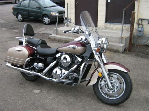 And after changing the oil bike wont shift gears help ? 2004 KAWASAKI VULCAN NOMAD 1500 EFI L5