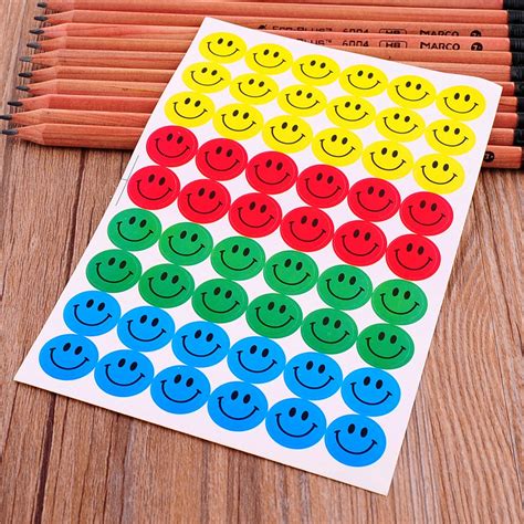 1 Pack 10 Sheets 540pcs Classic Toys Smile Sticker Smiley Face