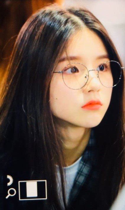 Heejin Loona Discovered By 🐝 On We Heart It