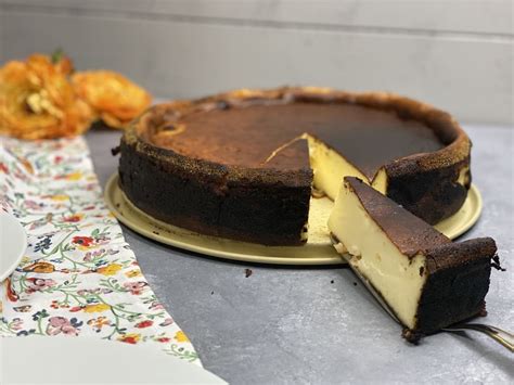 Und du mittendrin! mit diesem bayern 3 sendermotto bringen sebastian winkler und die frühaufdreher bayern gut in den tag. San Sebastian Cheesecake / Verbrannter Käsekuchen / Burnt ...
