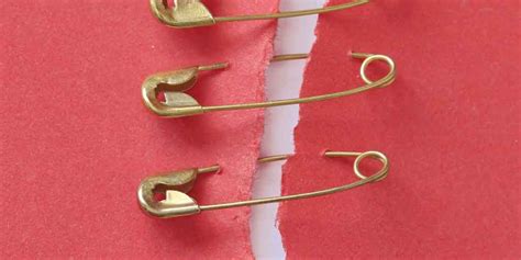 8 Clever Uses Of Safety Pins Other Than The Obvious 8 Clever Uses Of