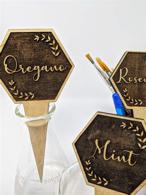 Engraved Hexagonal Herb Signs For Your Garden Pack Of 5 Erlenmeyer