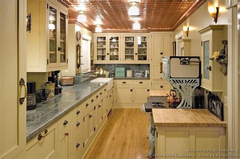 Painting kitchen cabinets antique white: Pictures of Kitchens - Traditional - Off-White Antique ...