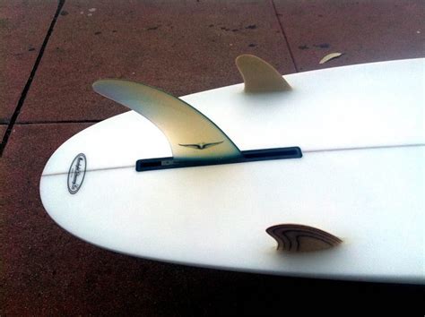 Tri Fin Surfboard Set Opens The Road To Stunning Experiences