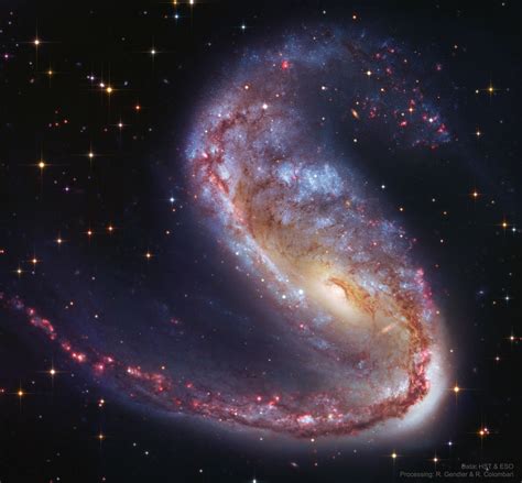 apod 2020 august 4 ngc 2442 galaxy in volans