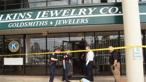 Update Jewelry Store Robbery Montgomery County Police Reporter