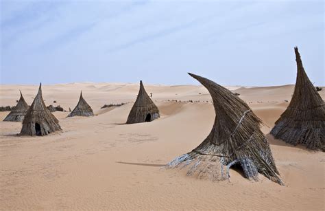 Il conflitto mondiale e le operazioni in africa orientale e in libia. Ubari, Fezzan, Libya - a Tuareg village in the Ubari lakes area (sahara desert ...