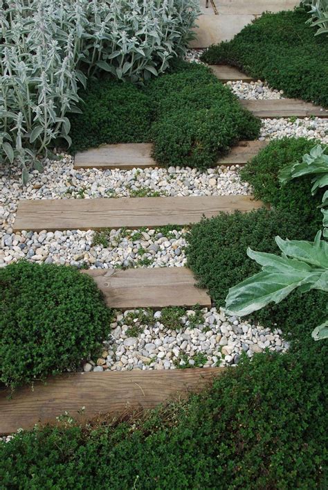 16 Design Ideas For Beautiful Garden Paths