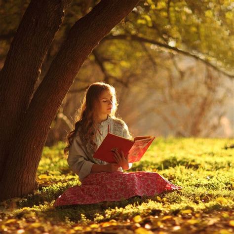 Reading Under A Tree X Post Rbooknymphs In Album Pretty Girls