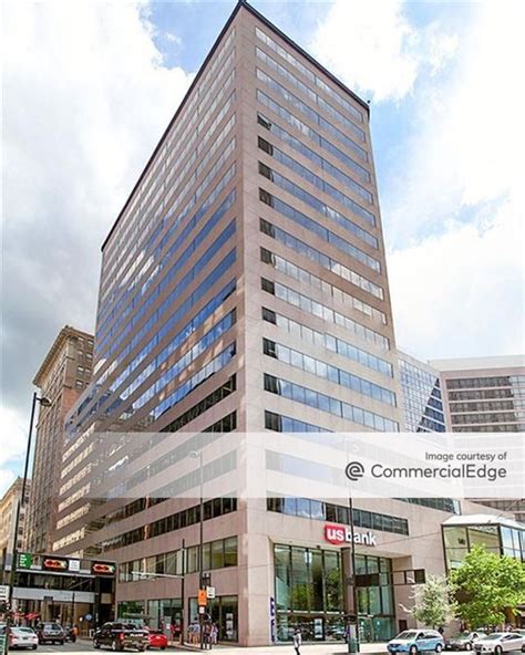 Us Bank Tower 425 Walnut Street Cincinnati Oh Office Space