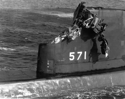 on november 10 1966 the uss nautilus ssn 571 while running submerged collided with the uss