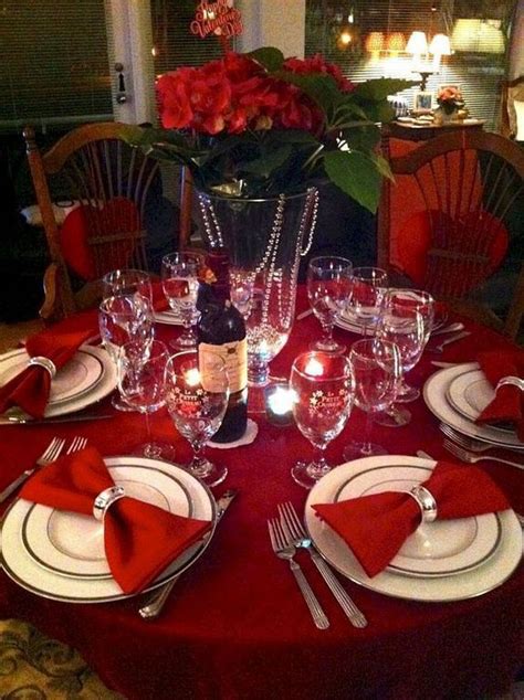 30 Romantic Dining Room Design For Valentine S Moment Dinner Valentines Day Tablescapes