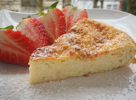 Anbau und verzehr von dinkel geht geschichtlich weit zurück. Quark-Grießkuchen | Grießkuchen, Backen mit dinkelmehl und ...