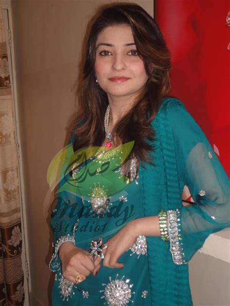 Pakistani Film Drama Actress And Models Pashto Singer Gul Panra New Pictures