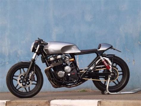 Honda Cbx750 Cafe Racer By Zucconi Projetos Cafe Racer Cafe Racer