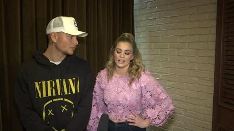 Kane Brown Lauren Alaina Surprised By Choir Director