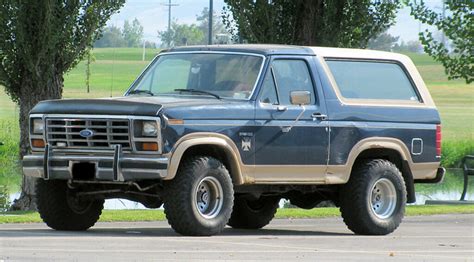 80s Bronco Flickr Photo Sharing