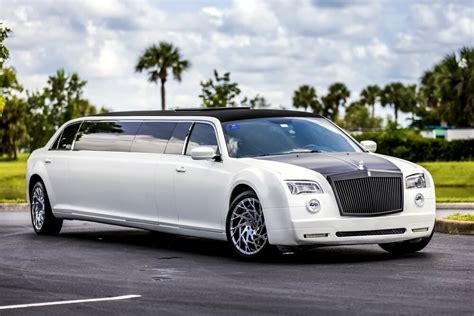 Vip Limo Best Limo Service In Ft Myers And Naples — Rolls Royce Phantom 300