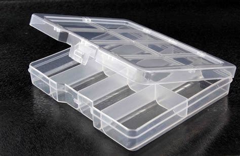 Small Clear Plastic 8 Compartment Storage Box With Lid For Beading And