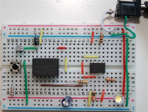 Toggle Switch Using 555 Buildcircuit Electronics