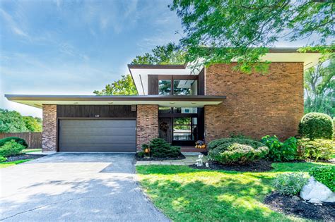 House of the Week: Mid-century modern in Albany