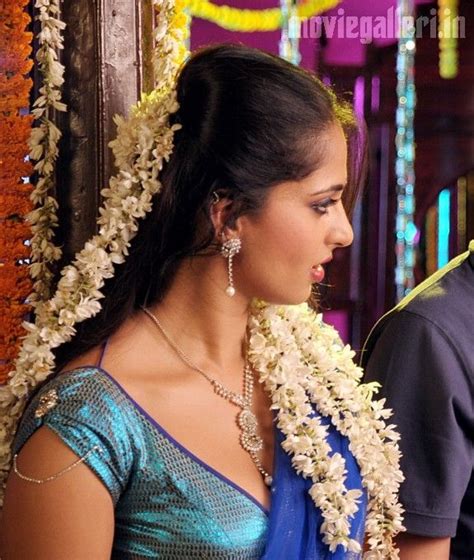 Anushka Shetty As Prositute In Vedam Telugu Movie