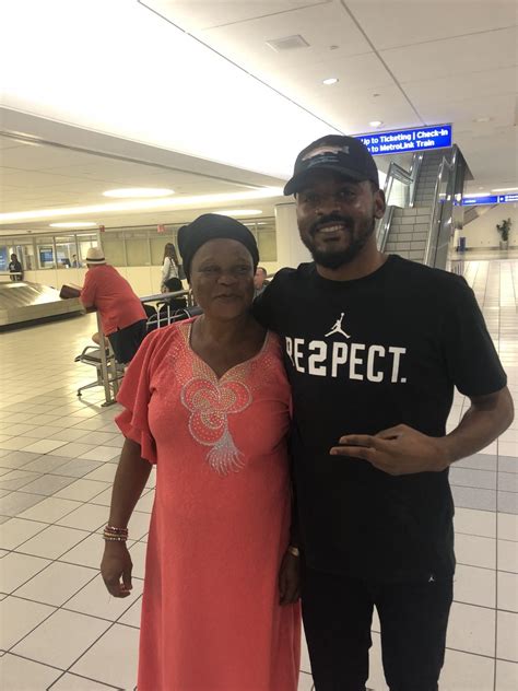 Nigerian Mom Shed Tears Of Joy After Being Flown To The United States By Her Son Yabaleftonline