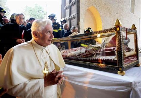 The Vatican Full Of Dead Popes Kept For Display