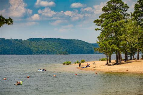 9 Arkansas State Parks For Great Scenery Without The Crowds