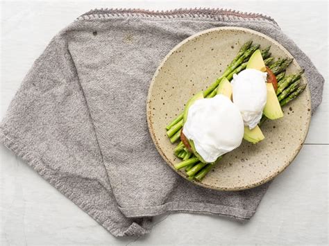 Heart Healthy Eggs Benedict Recipe With Asparagus Dr Axe