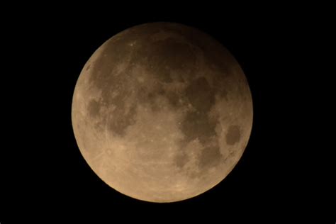 'Wolf Moon,' first full moon of 2020, comes with lunar eclipse