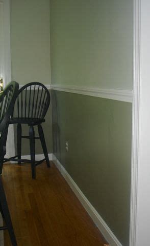 Chair rail molding two tone paint design build pros 24. UpKeep » Blog Archive » Two-tone walls with chair rail ...