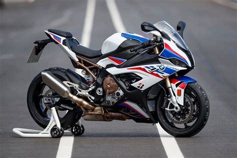 Including s 1000 rr sport specification plus: Fourth generation BMW S 1000 RR launched in India