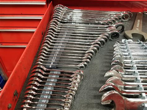 Left Justified Wrench Organizers Having Each Set In Its Own Pyramid