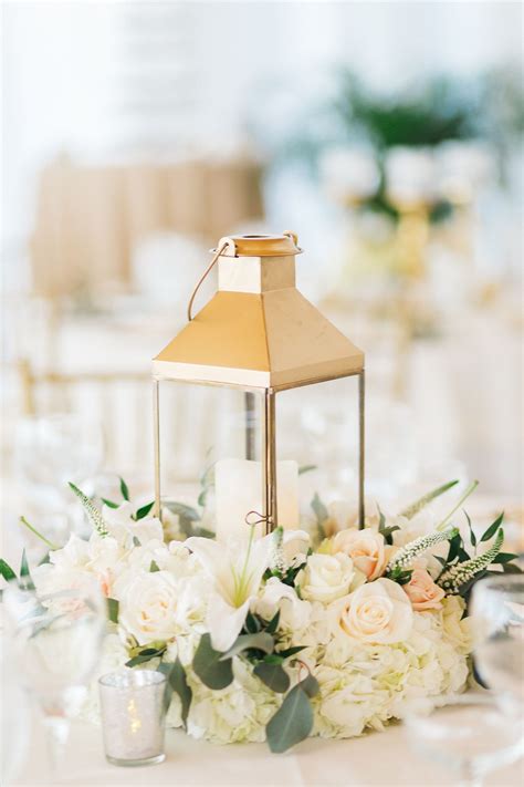 Gold And White Centerpieces