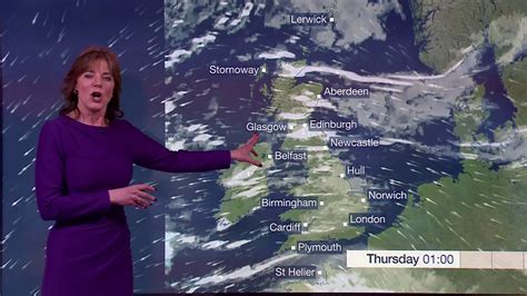 Louise lear was born on december 14, 1967 in sheffield, england. Louise Lear BBC News at Five Weather February 28th 2018 ...