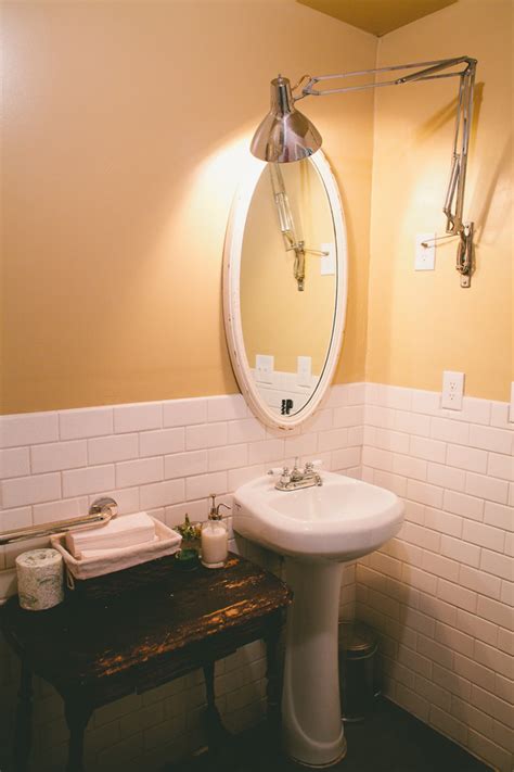 Small Bathroom Ideas 6 Room Brightening Tips For Tiny Windowless