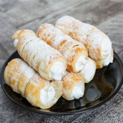 Cream Roll Puff Pastry Cream Puffs Cream Cheese Filling Puff Pastries