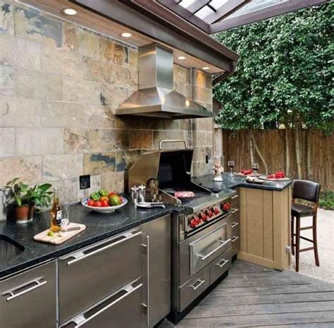 Check out these 30+ best outdoor kitchen ideas on a budget. 30+ Stunning Summer Kitchen Backsplash Ideas | Outdoor ...
