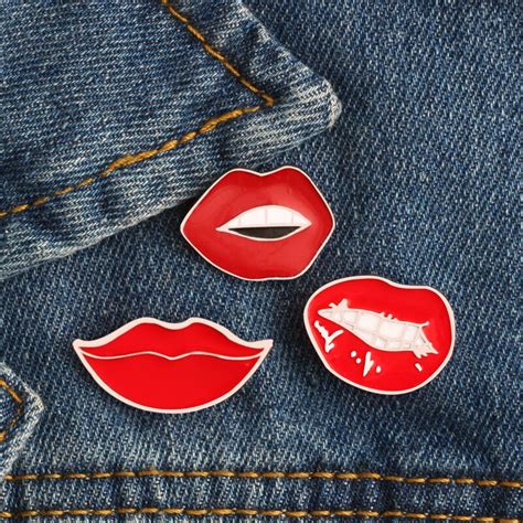 3pcsset Sexy Women Lips Brooches Red Lip Enamel Pin Ladies Hat Shirts
