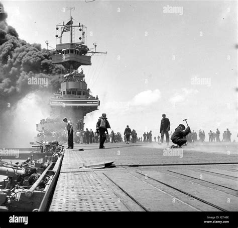 Battle Of Midway June 1942 Stock Photo Alamy
